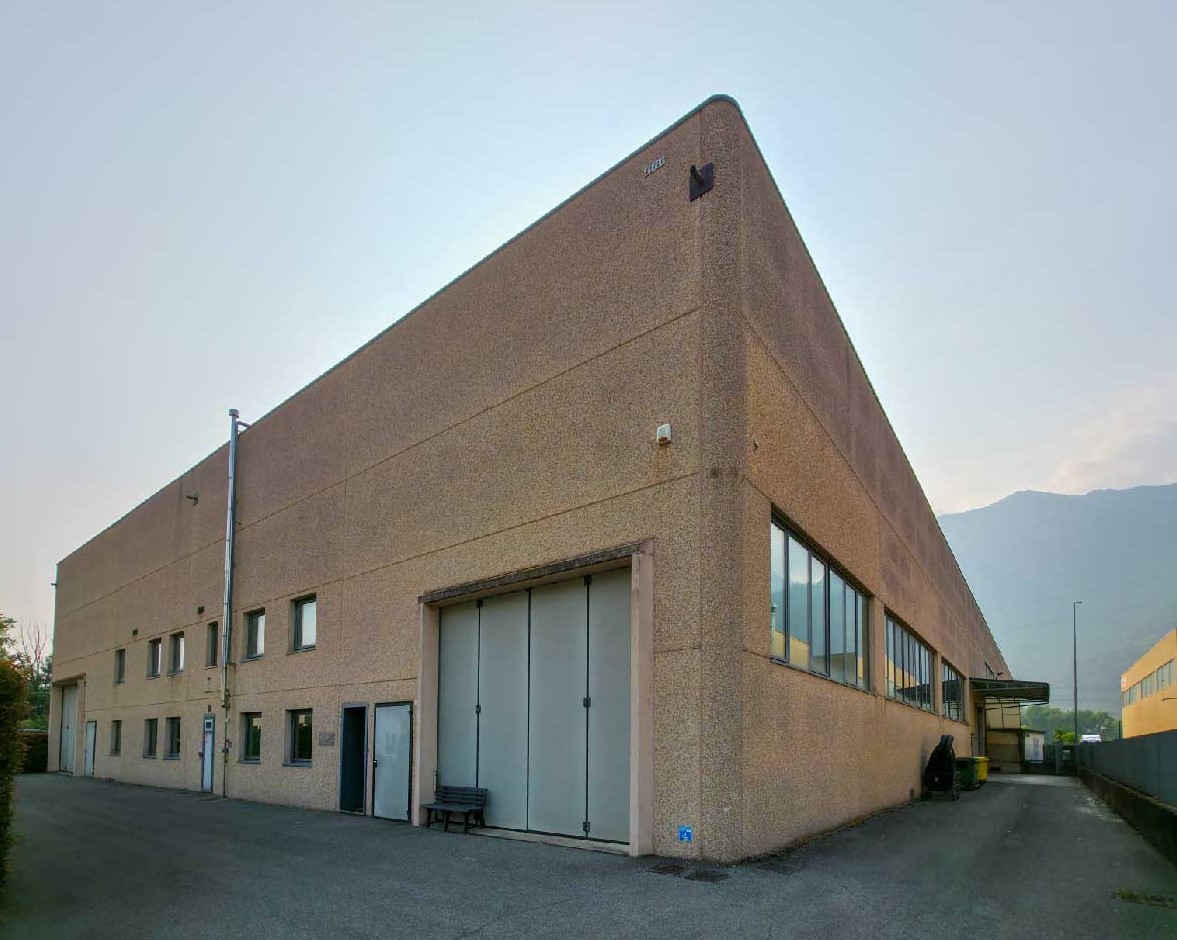 Interni dell'azienda RGM Srl, specializzata in assemblaggi industriali
